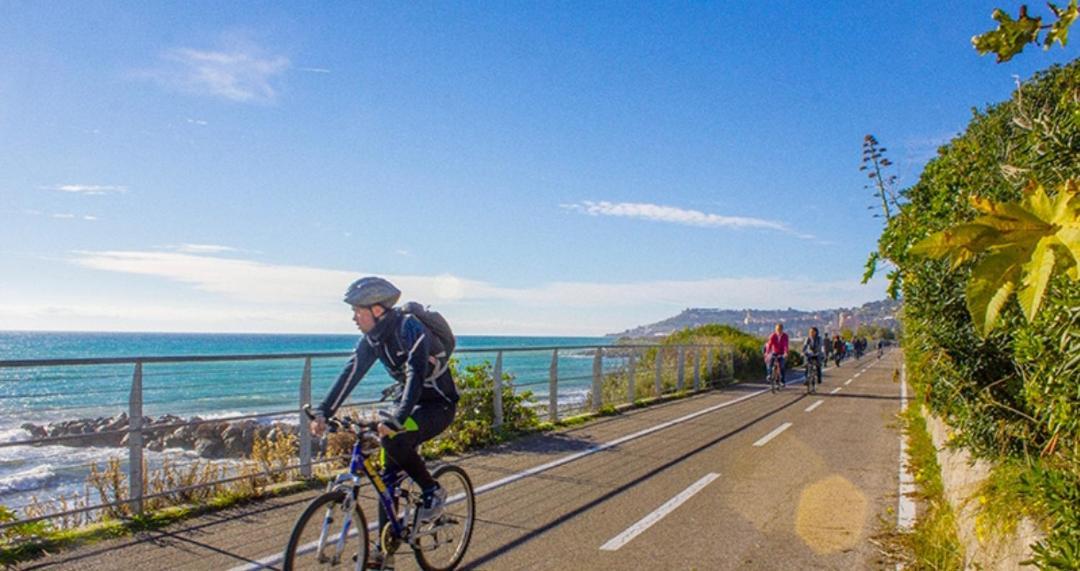 산레모 Marine Sea View 아파트 외부 사진